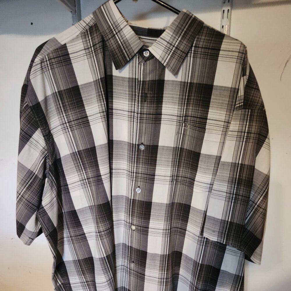 Avirex Dress Shirt; Black/White Plaid, Short Sleeve w/ Front Pocket **3XB**